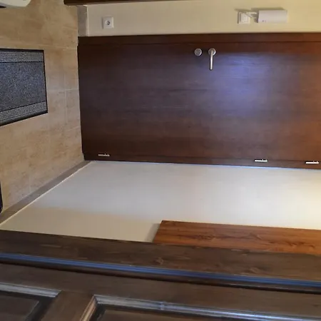 דירה Javorinka, *